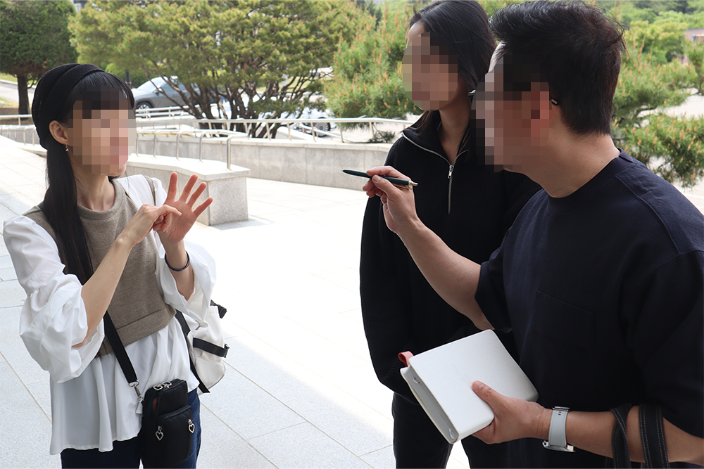 소식지 기획 취재 비하인드 : 인터뷰 현장 스케치 - 쓰임 디자인